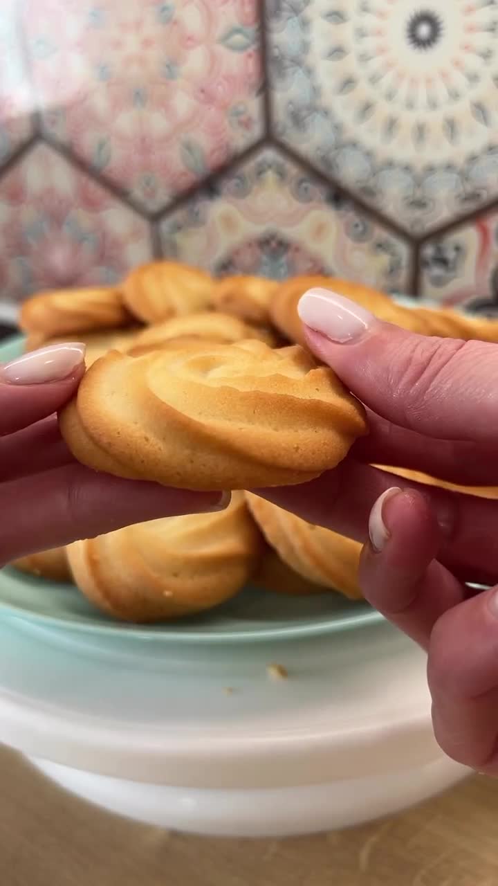 ПЕСОЧНОЕ МАСЛЯНОЕ ПЕЧЕНЬЕ, просто тает во рту 😍🍪
